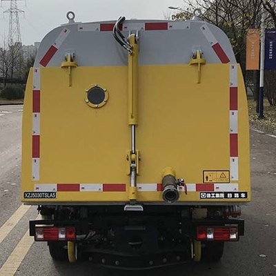 徐工牌长安2.5方扫路车 高效道路清洁解决方案